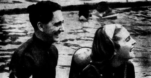 Подводные пловцы Петер и Мэри Смол незадолго перед трагедией у острова Санта-Каталина
