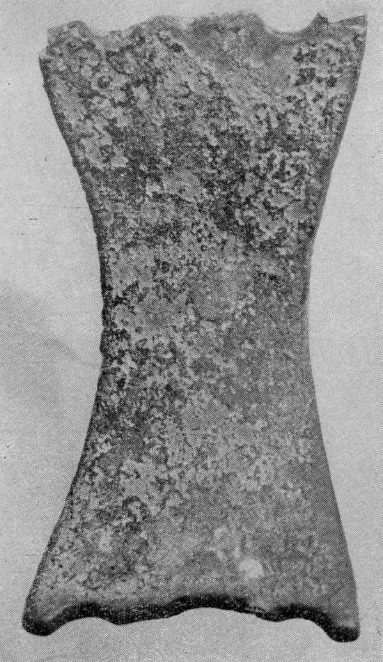 Металлический слиток в виде растянутой воловьей шкуры из Калиакра